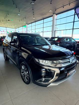 MITSUBISHI OUTLANDER 2.0 16V GASOLINA 4P AUTOMÁTICO MITSUBISHI OUTLANDER 2.0 16V GASOLINA 4P AUTOMÁTICO